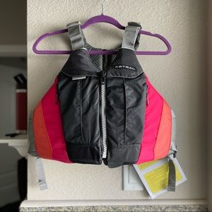 Astral, Linda, CRIMSON BLACK, S/M, Women's PFD